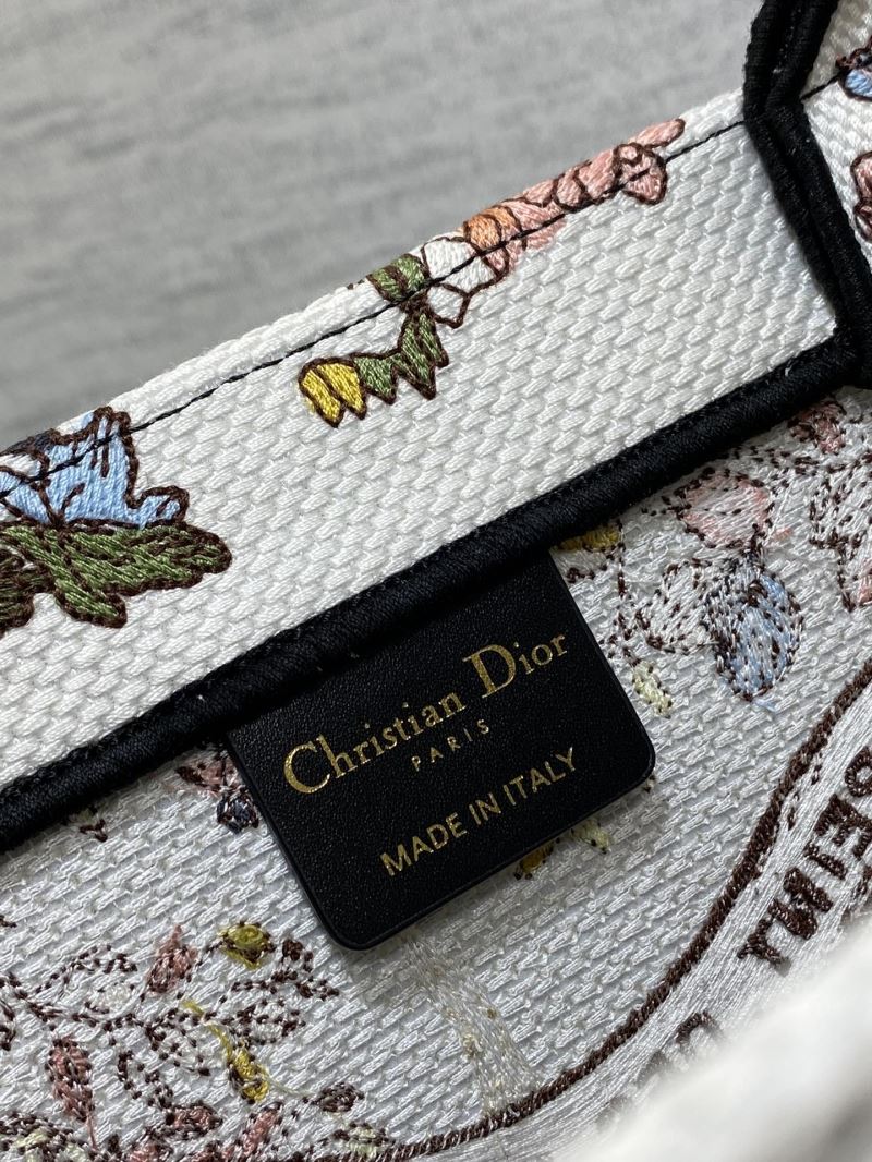 Christian Dior Shopping Bags